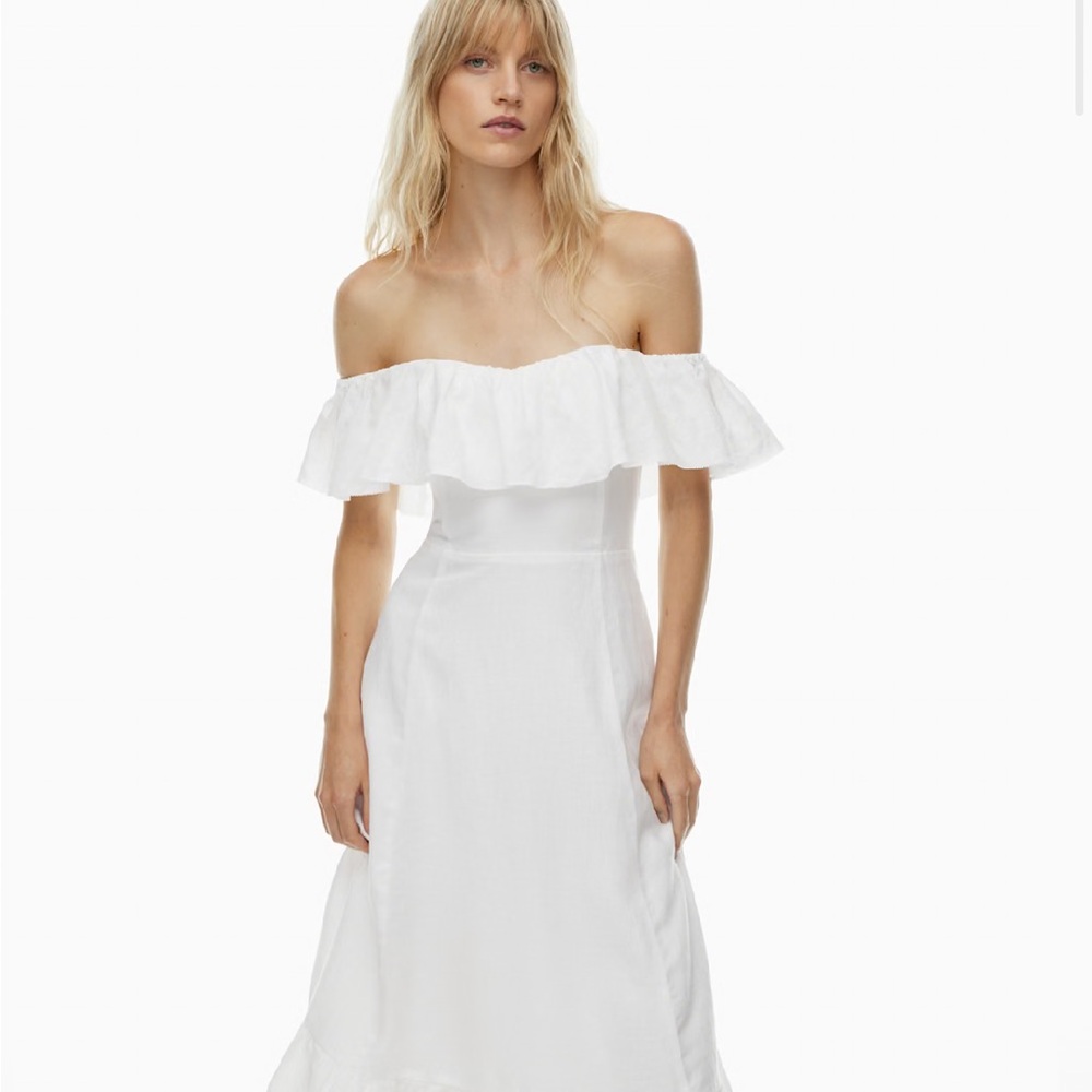 Aritzia Marmion Linen Dress